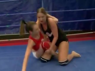 Smashing girls in wild lesbian wrestling