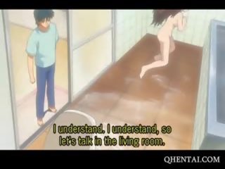 Hentai persona maravillosa pillada masturbándose en la ducha