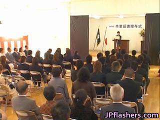 Japans schatje gedurende graduation