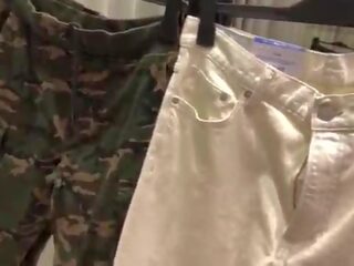 Publik blowjob&period; i sucked a stranger kontol into the changing room of a mall clothes shop
